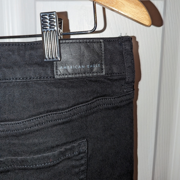 American Eagle High-Waist Jegging - Picture 5 of 6